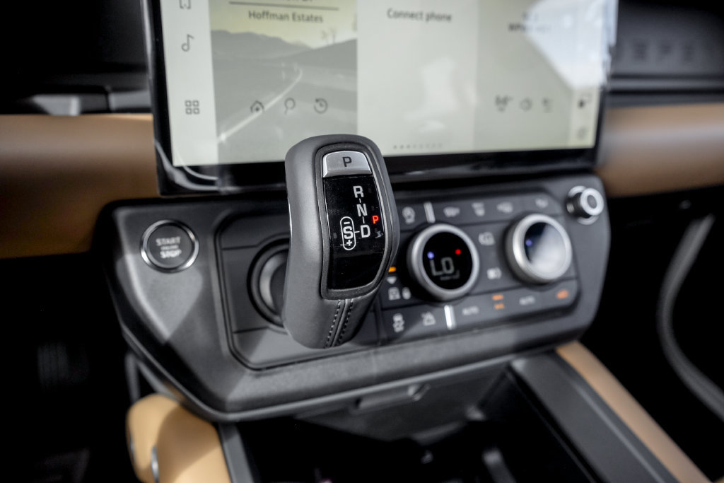 New 2026 Land Rover Defender 110 X-Dynamic SE AWD/4WD image 15