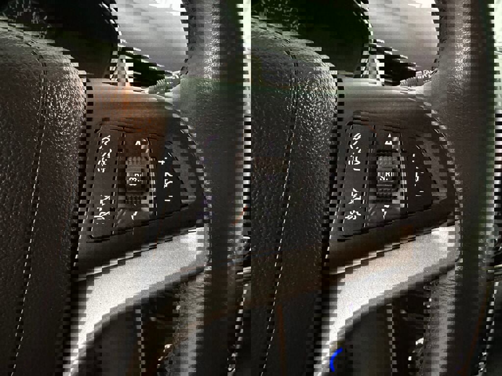 Used 2018 Chevrolet Trax LT w/ LT Convenience Package image 14