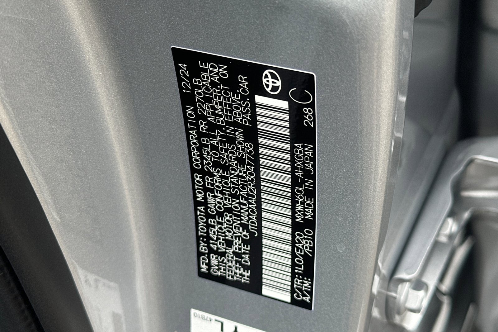 Used 2024 Toyota Prius LE image 28