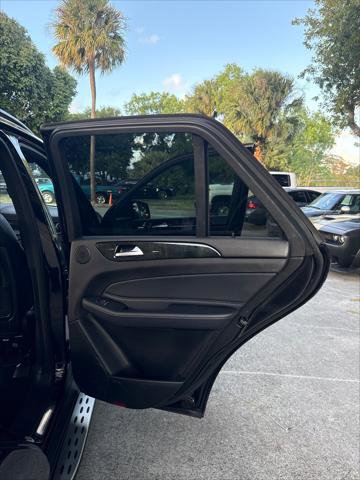 Used 2018 Mercedes-Benz GLE 350 w/ Premium 1 Package image 19