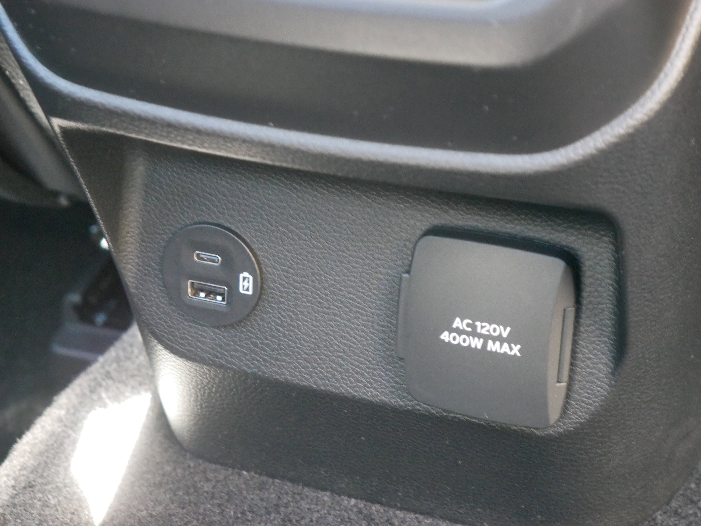 New 2025 Ford Ranger XLT w/ FX4 Off-Road Package image 32