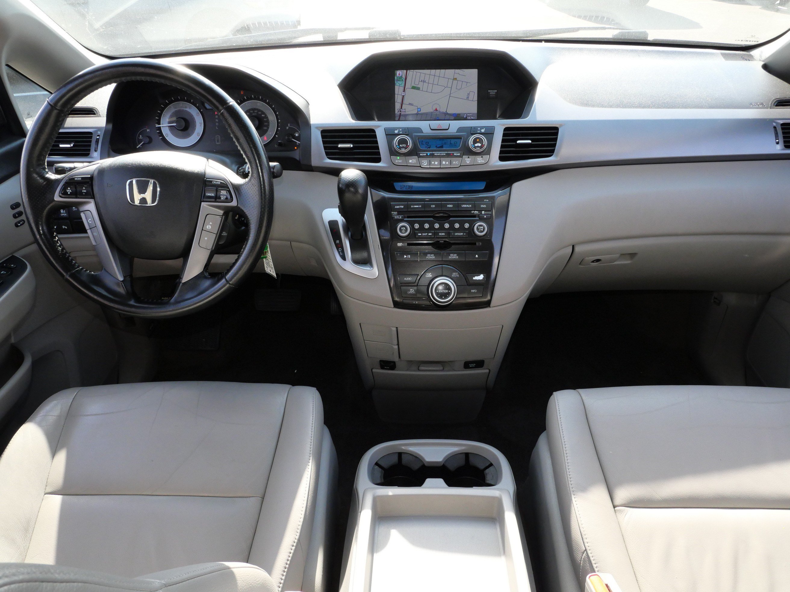 Used 2013 Honda Odyssey Touring image 10