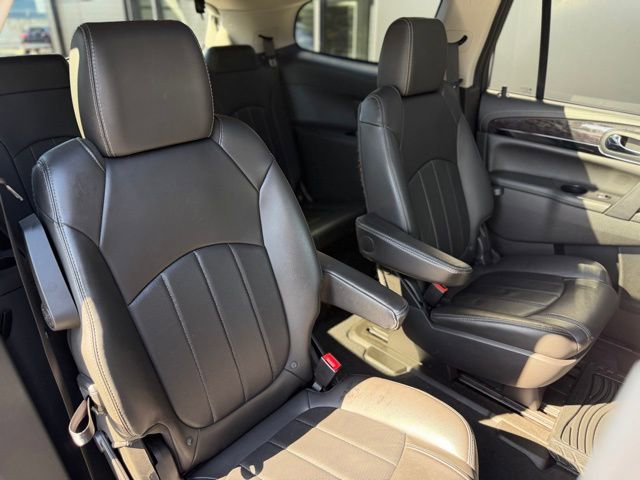 Used 2016 Buick Enclave Leather AWD/4WD image 46