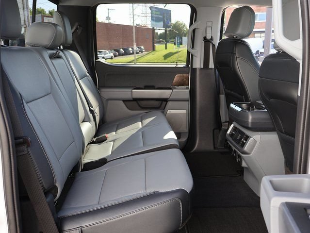 Used 2023 Ford F150 Lariat AWD/4WD image 10