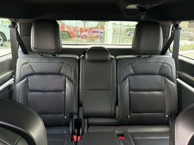 New 2026 Lincoln Navigator L Reserve w/ Jet Appearance Package AWD/4WD image 22