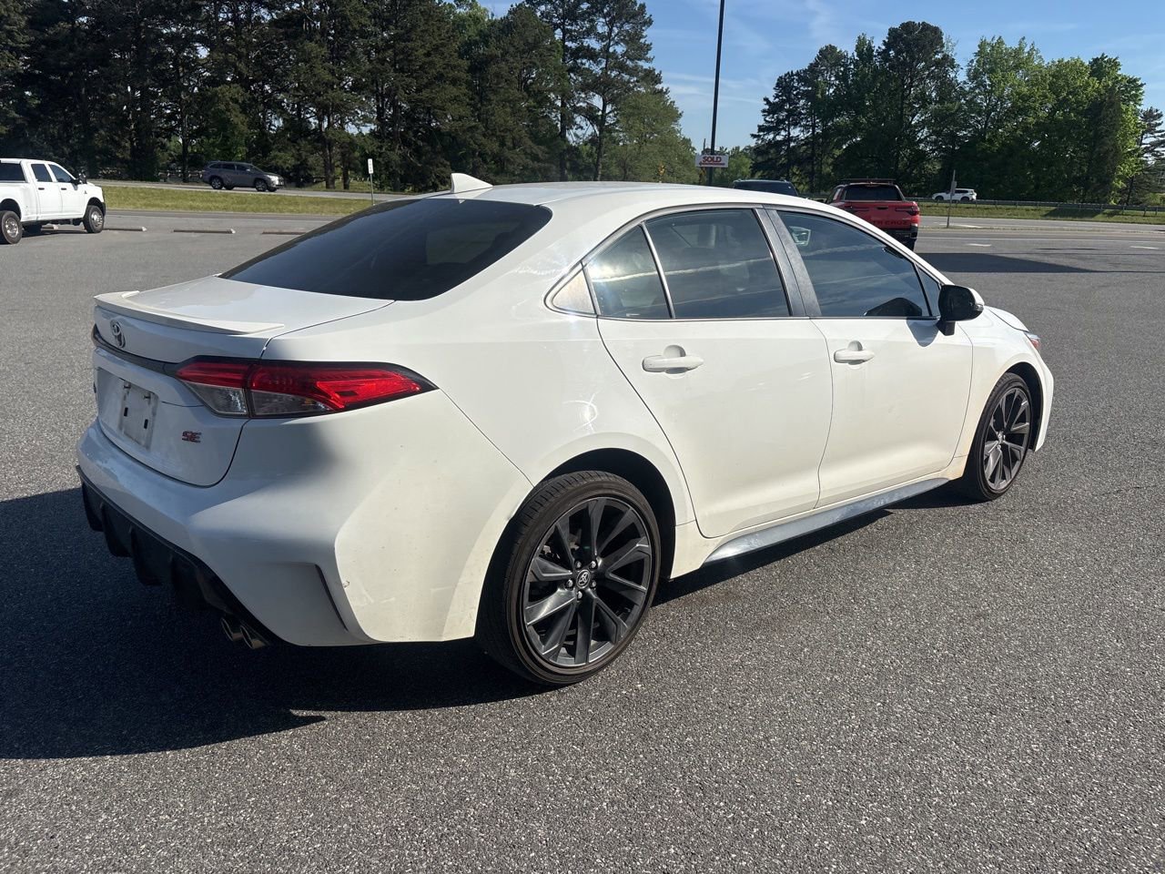 Used 2023 Toyota Corolla SE image 8