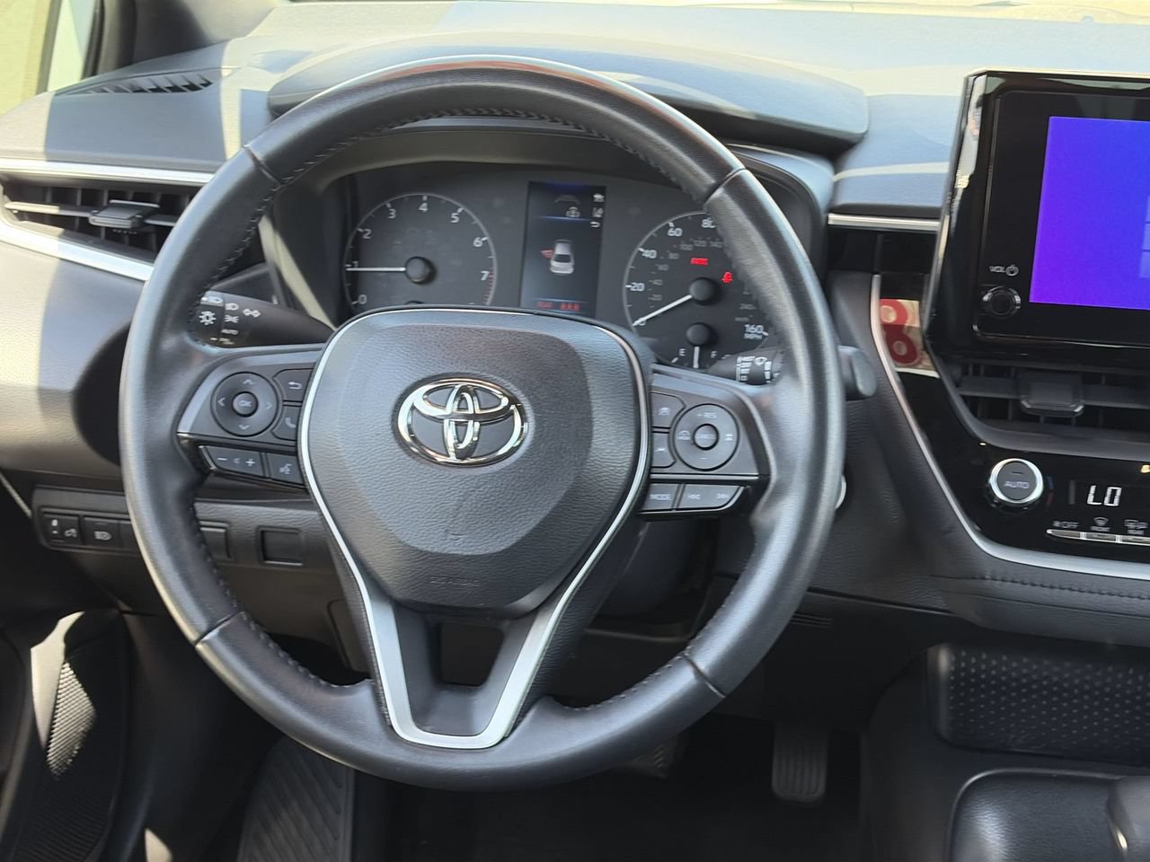 Used 2024 Toyota Corolla SE FWD image 13