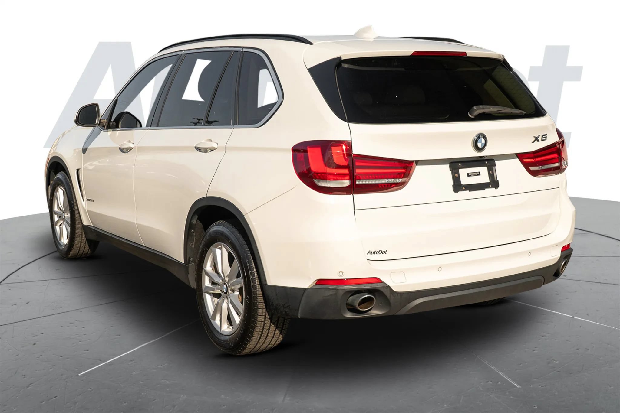 Used 2015 BMW X5 xDrive35d AWD/4WD image 2