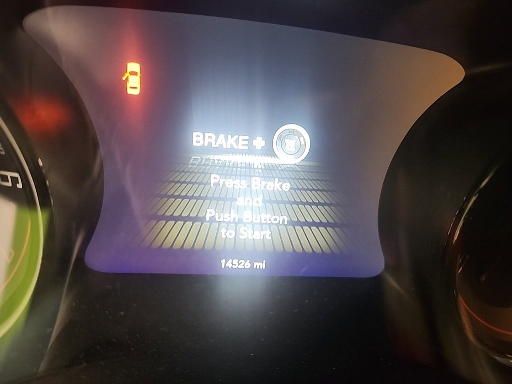 Used 2023 Dodge Challenger SXT w/ Plus Package image 5