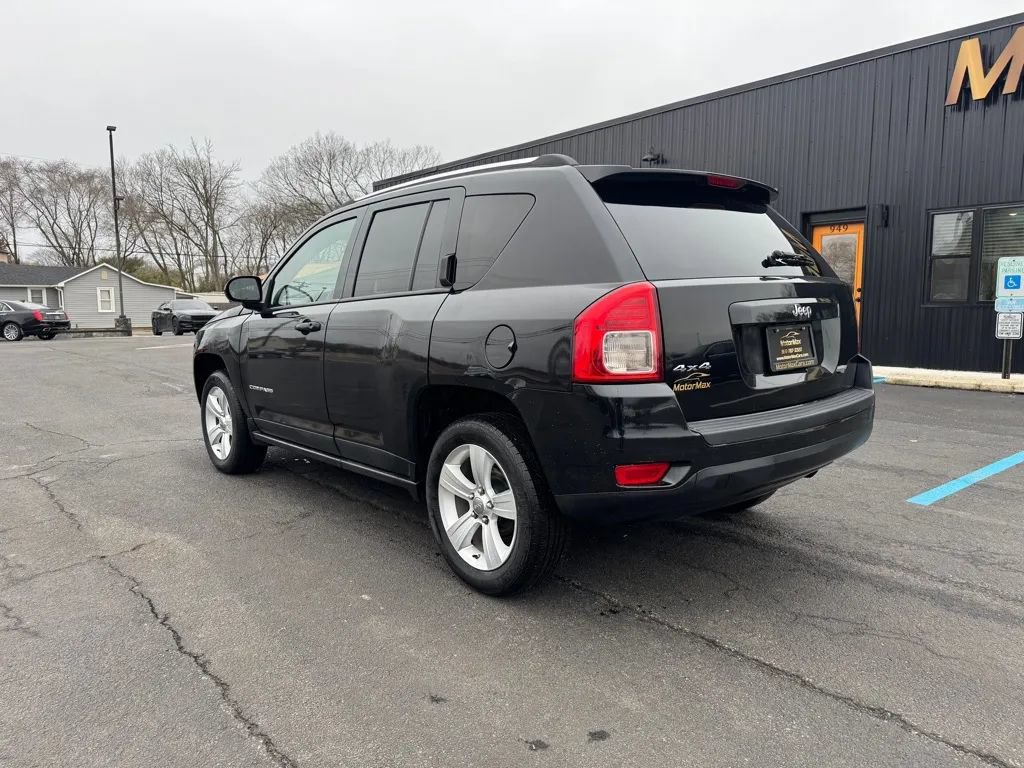 Used 2012 Jeep Compass Sport AWD/4WD image 2