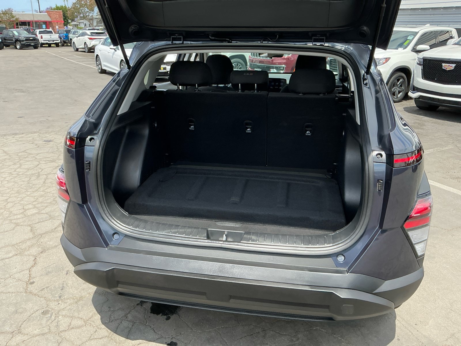 Used 2025 Hyundai Kona SEL FWD image 26