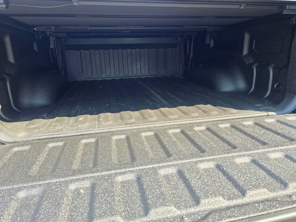 Used 2025 RAM 1500 Tradesman AWD/4WD image 16