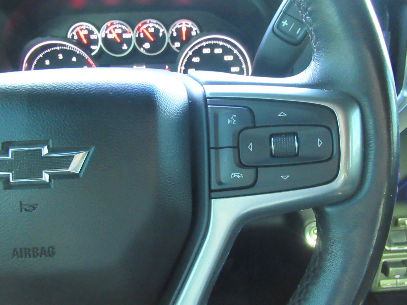Used 2023 Chevrolet Silverado 2500 LTZ w/ LTZ Plus Package AWD/4WD image 27