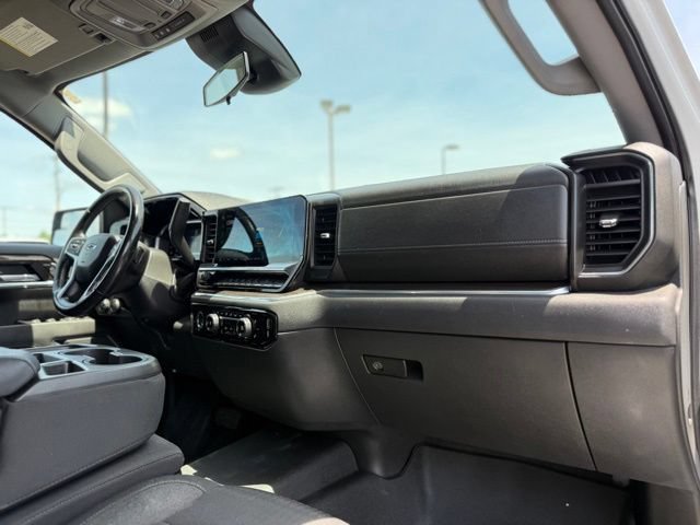 Used 2022 Chevrolet Silverado 1500 RST AWD/4WD image 17