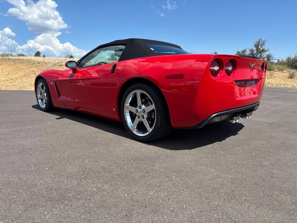 Used 2007 Chevrolet Corvette Convertible w/ Preferred Equipment Group RWD image 7