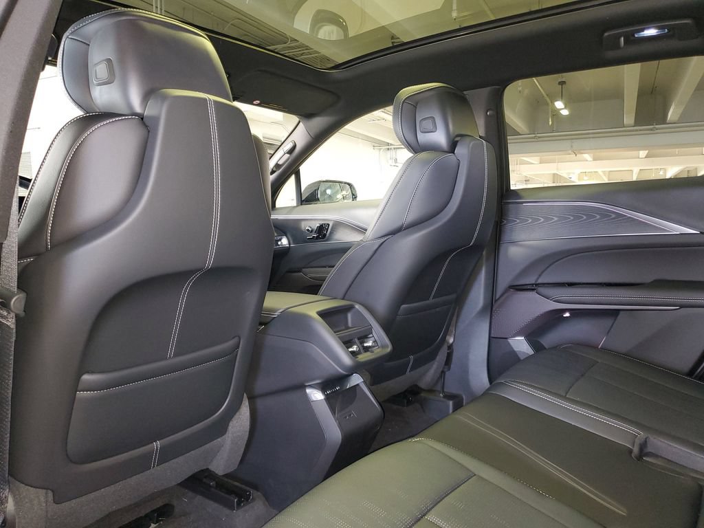 New 2026 Cadillac Lyriq Sport RWD image 10
