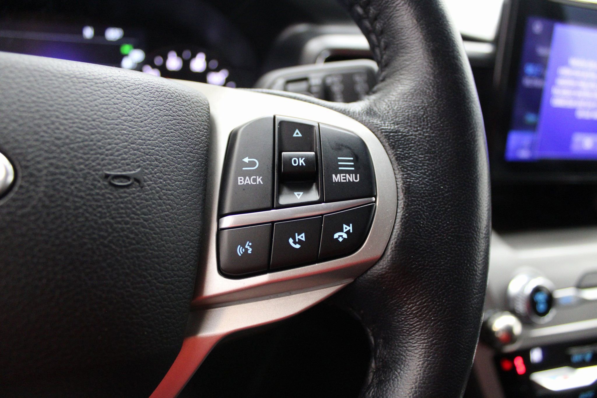 Used 2021 Ford Explorer XLT w/ Equipment Group 202A image 36