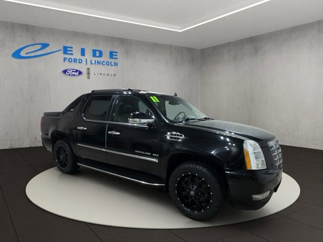 Used 2011 Cadillac Escalade EXT Luxury