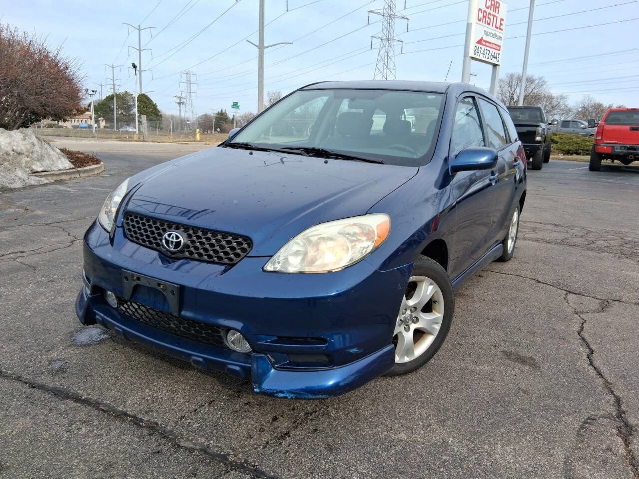 Used 2004 Toyota Matrix XR image 1