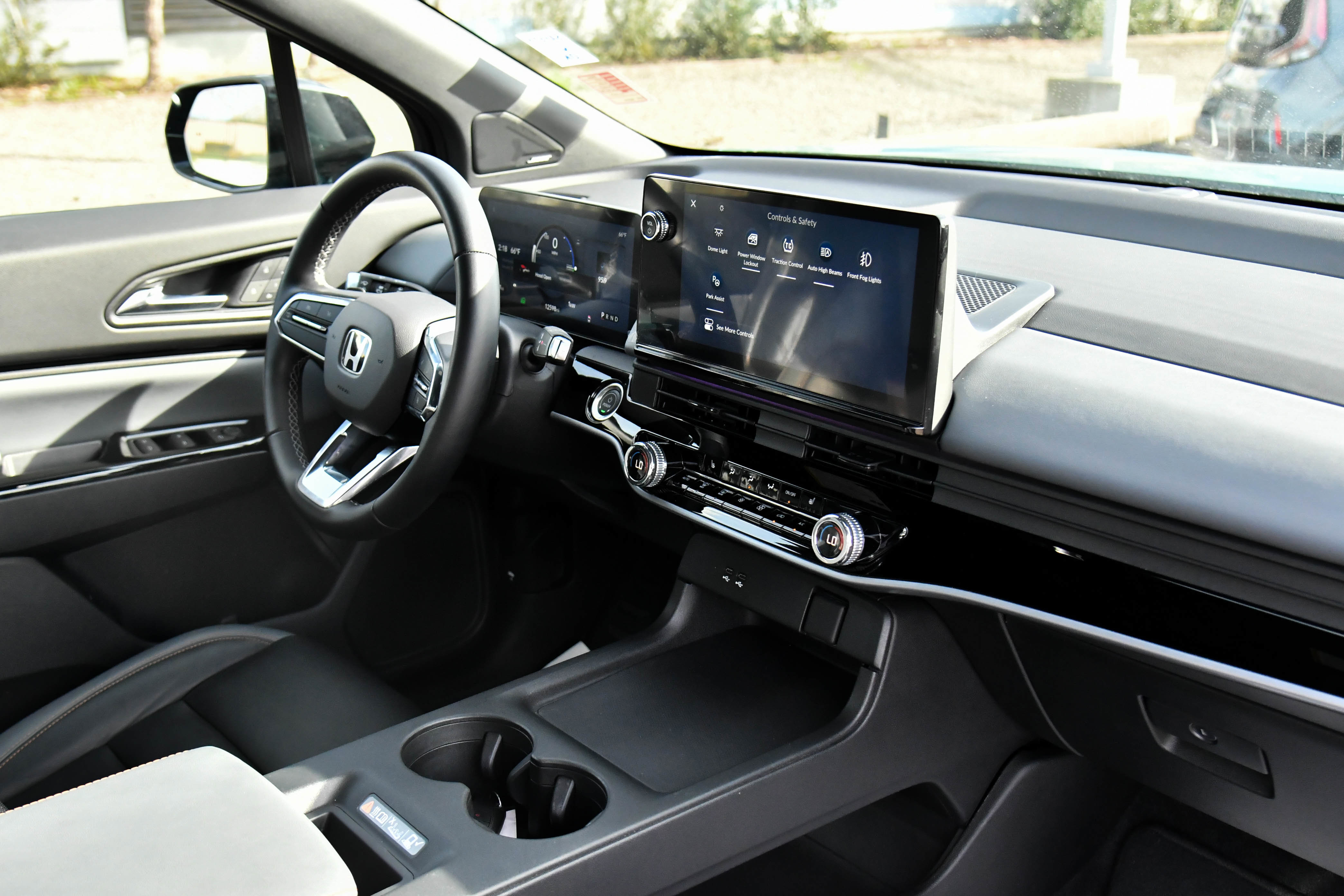 Used 2024 Honda Prologue Touring image 48