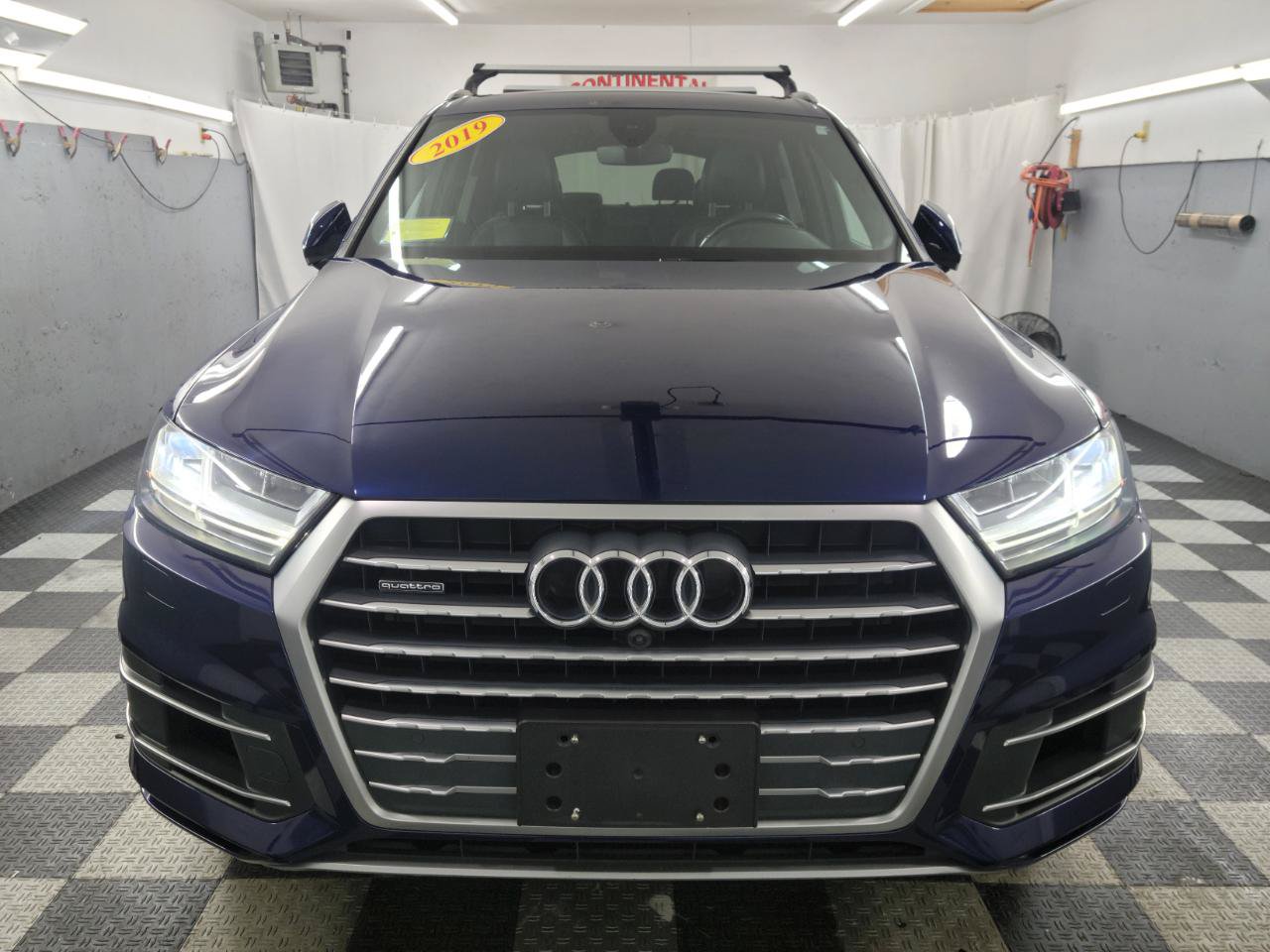Used 2019 Audi Q7 3.0T Premium Plus w/ Premium Plus Package AWD/4WD image 2