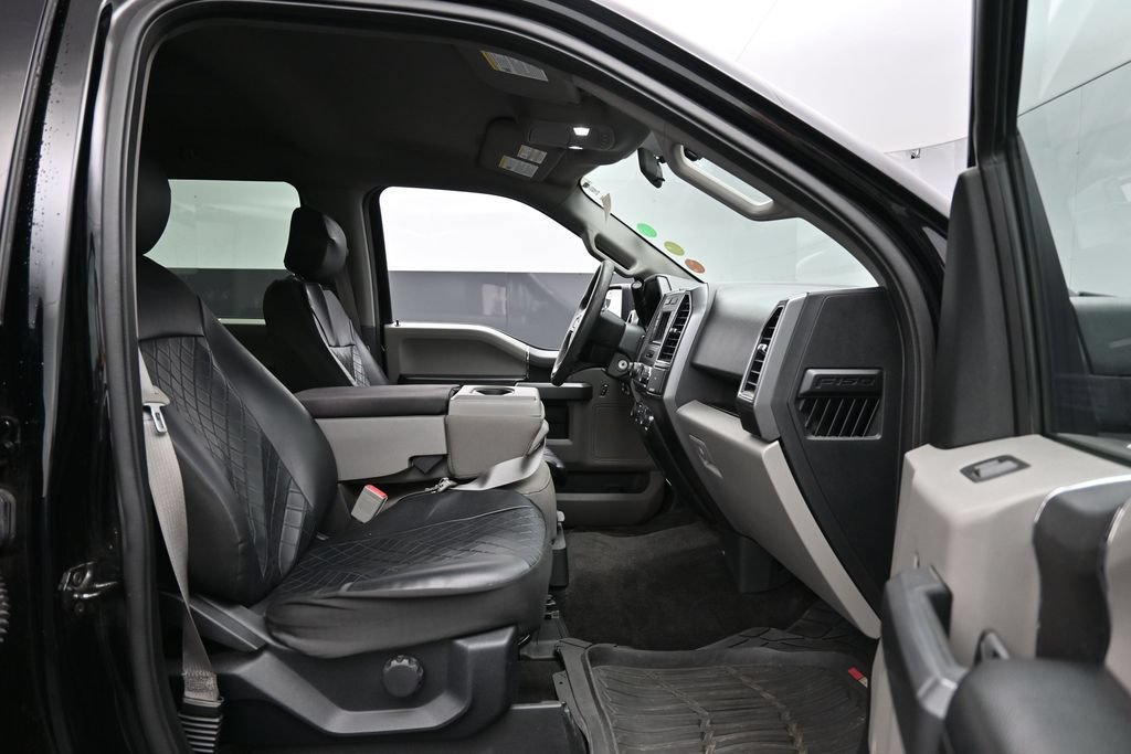 Used 2018 Ford F150 XLT AWD/4WD image 24