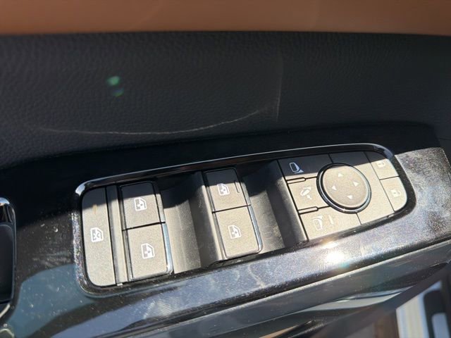 New 2026 Nissan Pathfinder Platinum AWD/4WD image 11