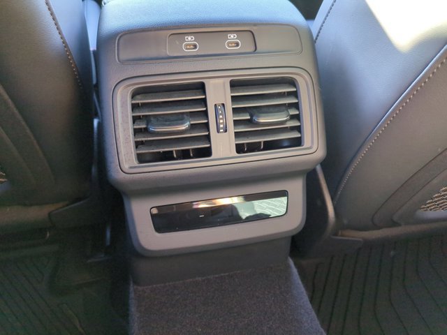 Used 2025 Audi SQ5 Premium Plus image 24