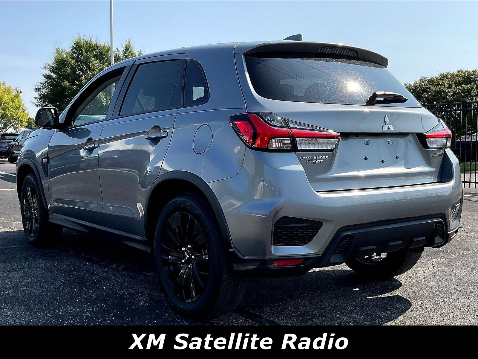 Used 2026 Mitsubishi Outlander Sport LE AWD/4WD image 3