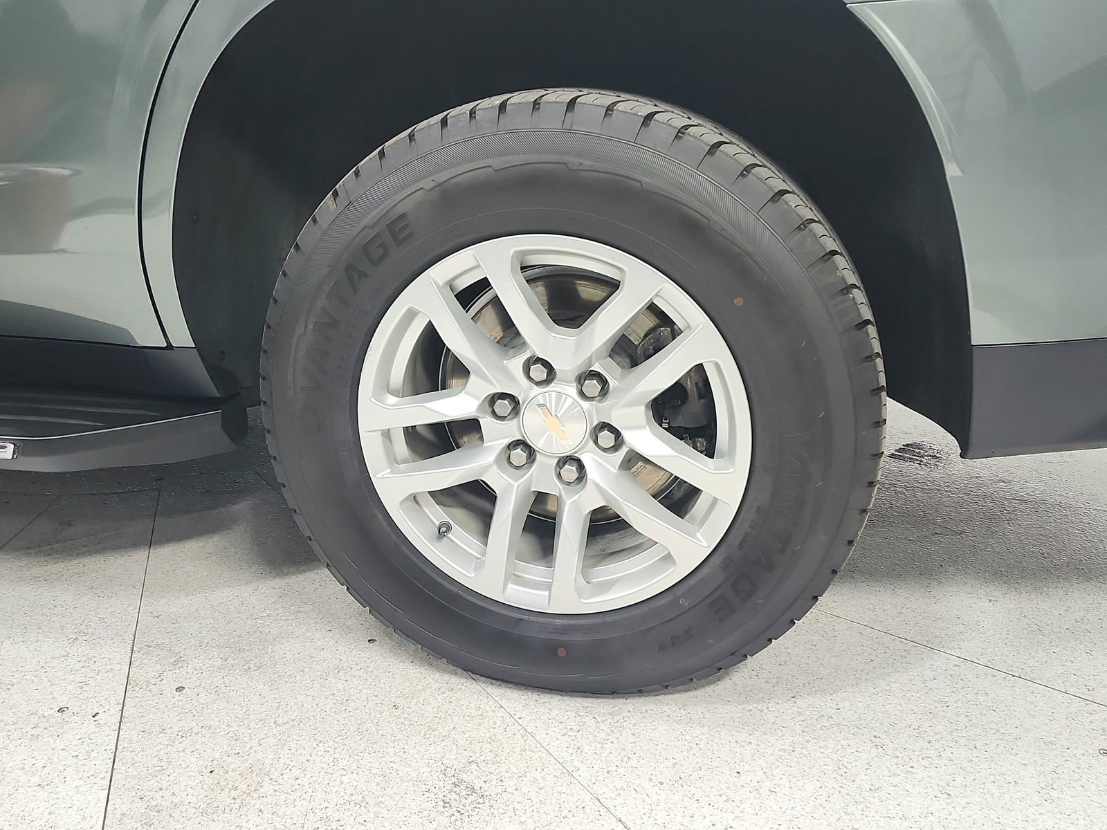 Used 2024 Chevrolet Tahoe LT image 43