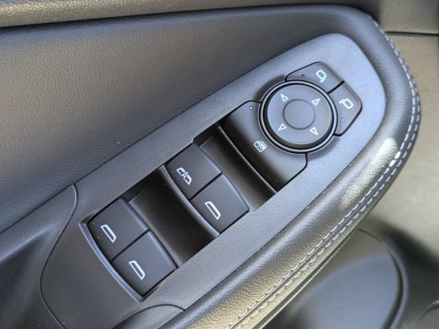 Used 2023 Buick Encore GX Preferred w/ Cold Weather Comfort Package AWD/4WD image 27