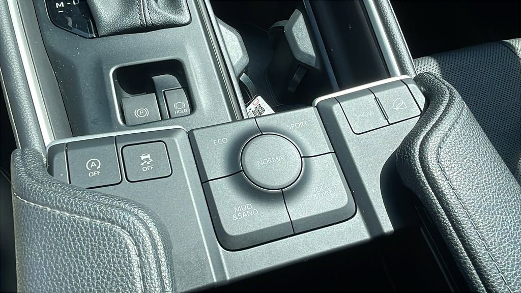 Certified 2024 Toyota Grand Highlander XLE image 16