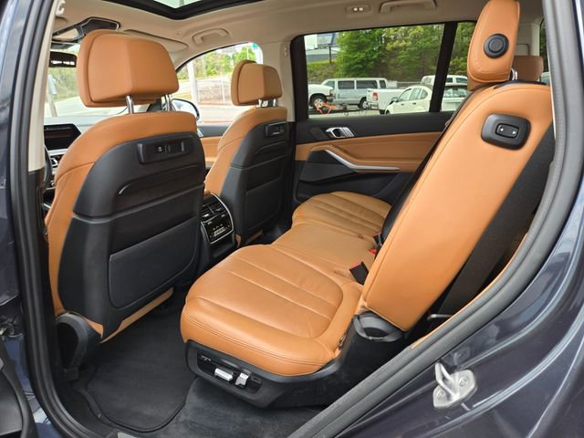 Used 2021 BMW X7 xDrive40i w/ Executive Package image 11