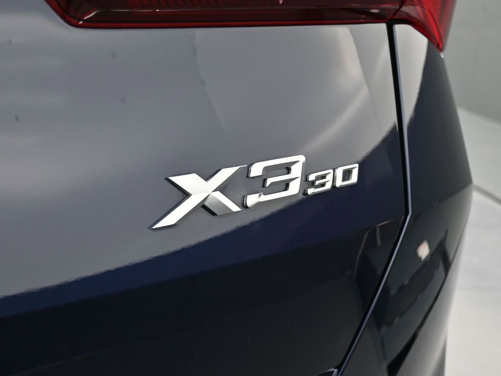 Used 2025 BMW X3 xDrive30i image 14