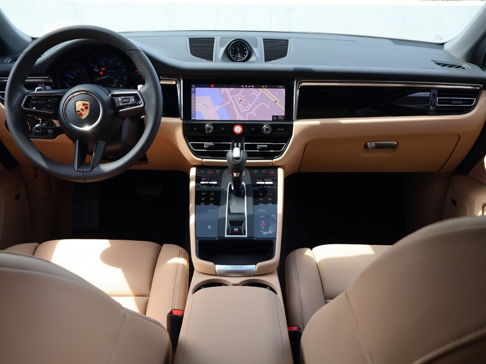 New 2026 Porsche Macan AWD/4WD image 21