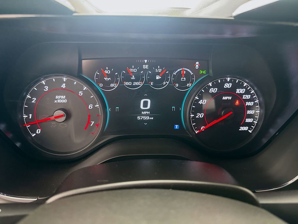 Used 2018 Chevrolet Camaro SS RWD image 14