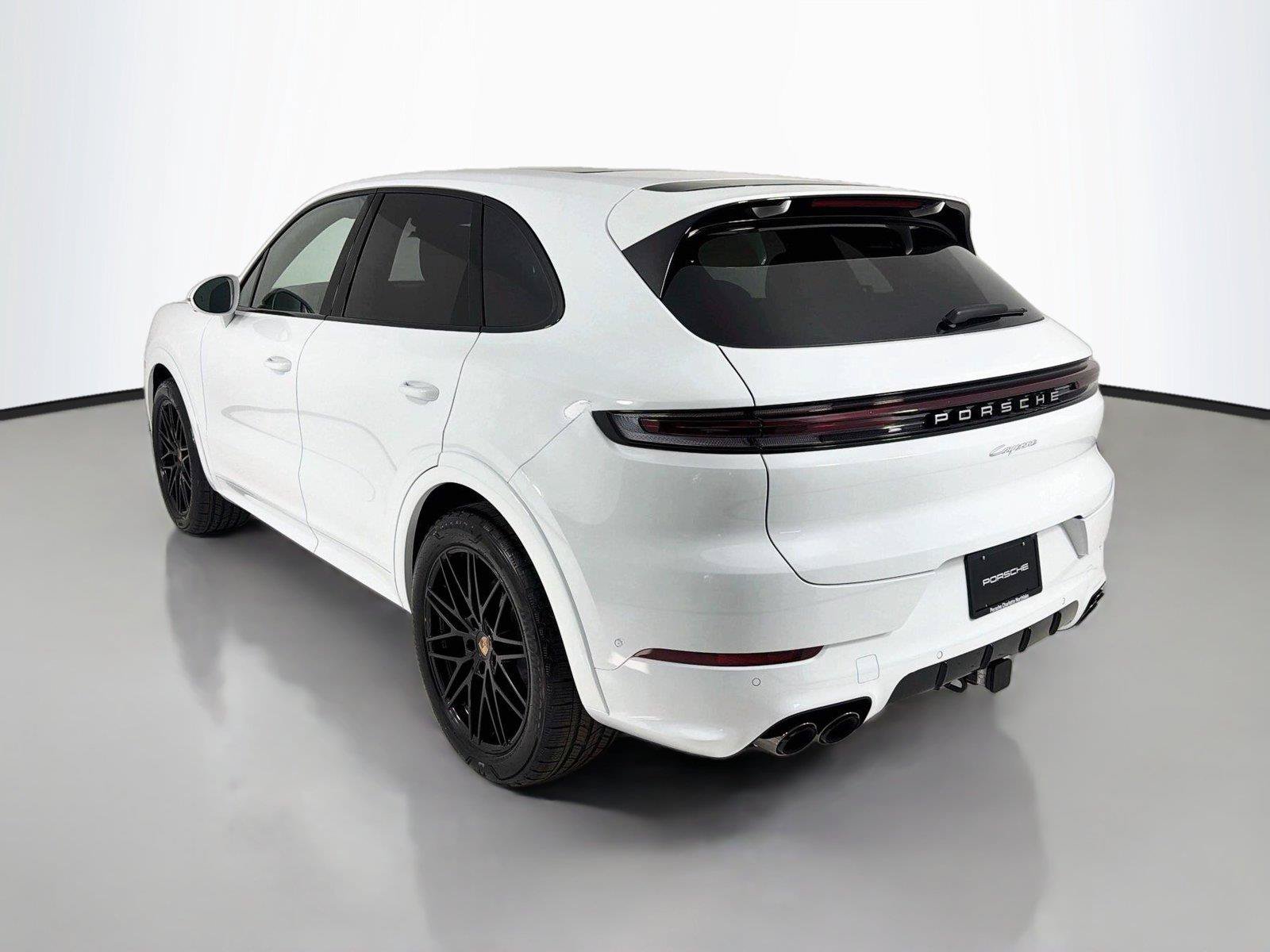 New 2026 Porsche Cayenne AWD/4WD image 3