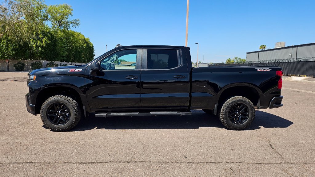 Used 2021 Chevrolet Silverado 1500 LT Trail Boss w/ Convenience Package II AWD/4WD image 7
