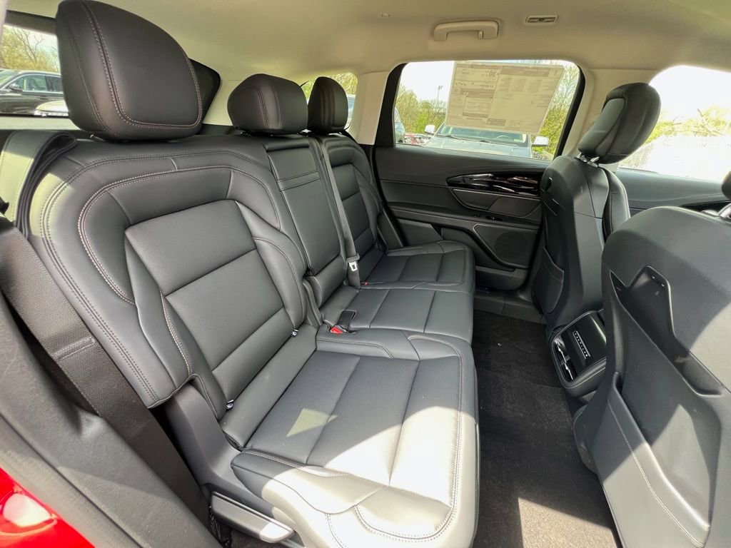 New 2026 Lincoln Nautilus Premier AWD/4WD image 23
