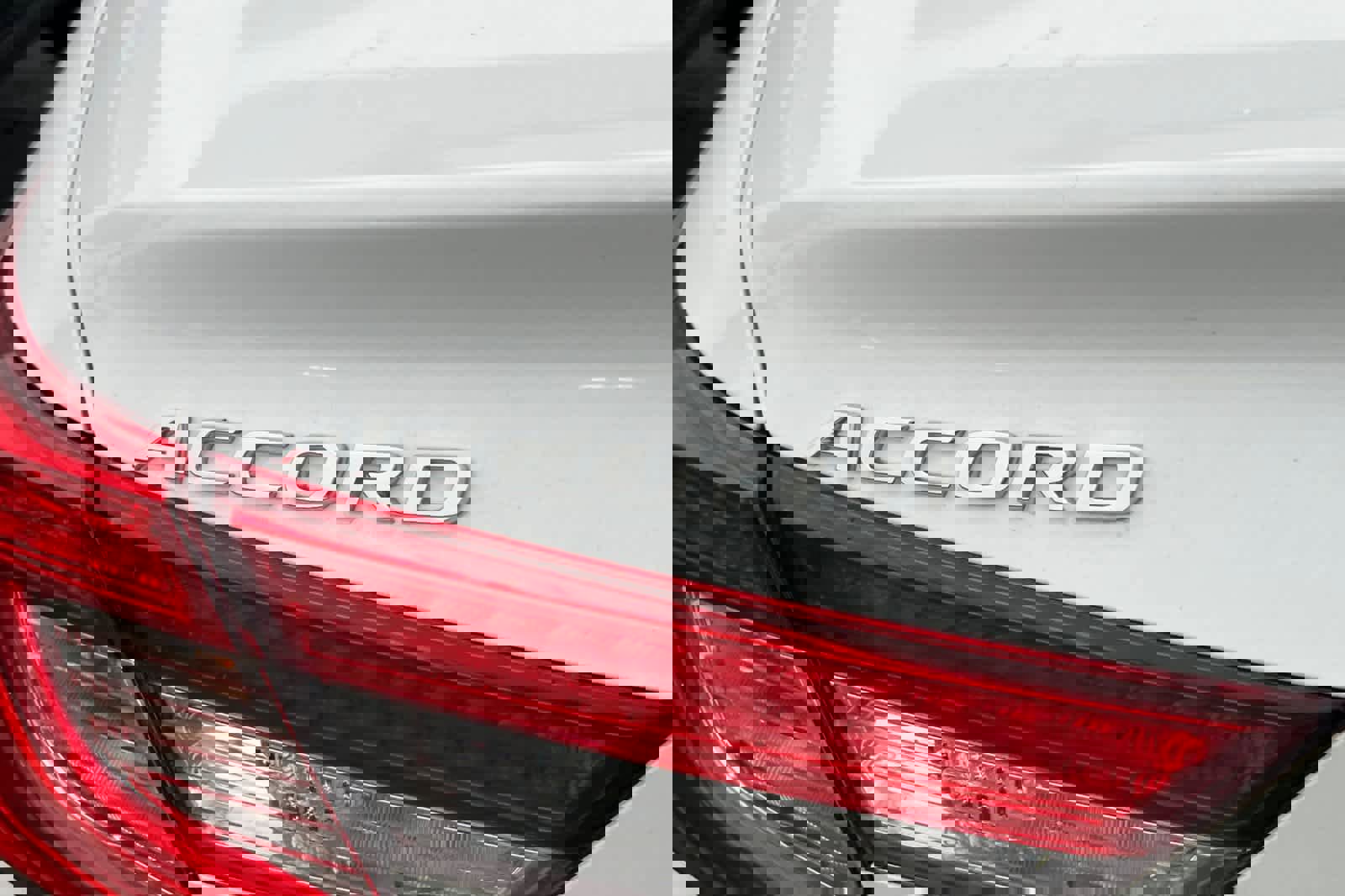 Used 2019 Honda Accord LX image 7