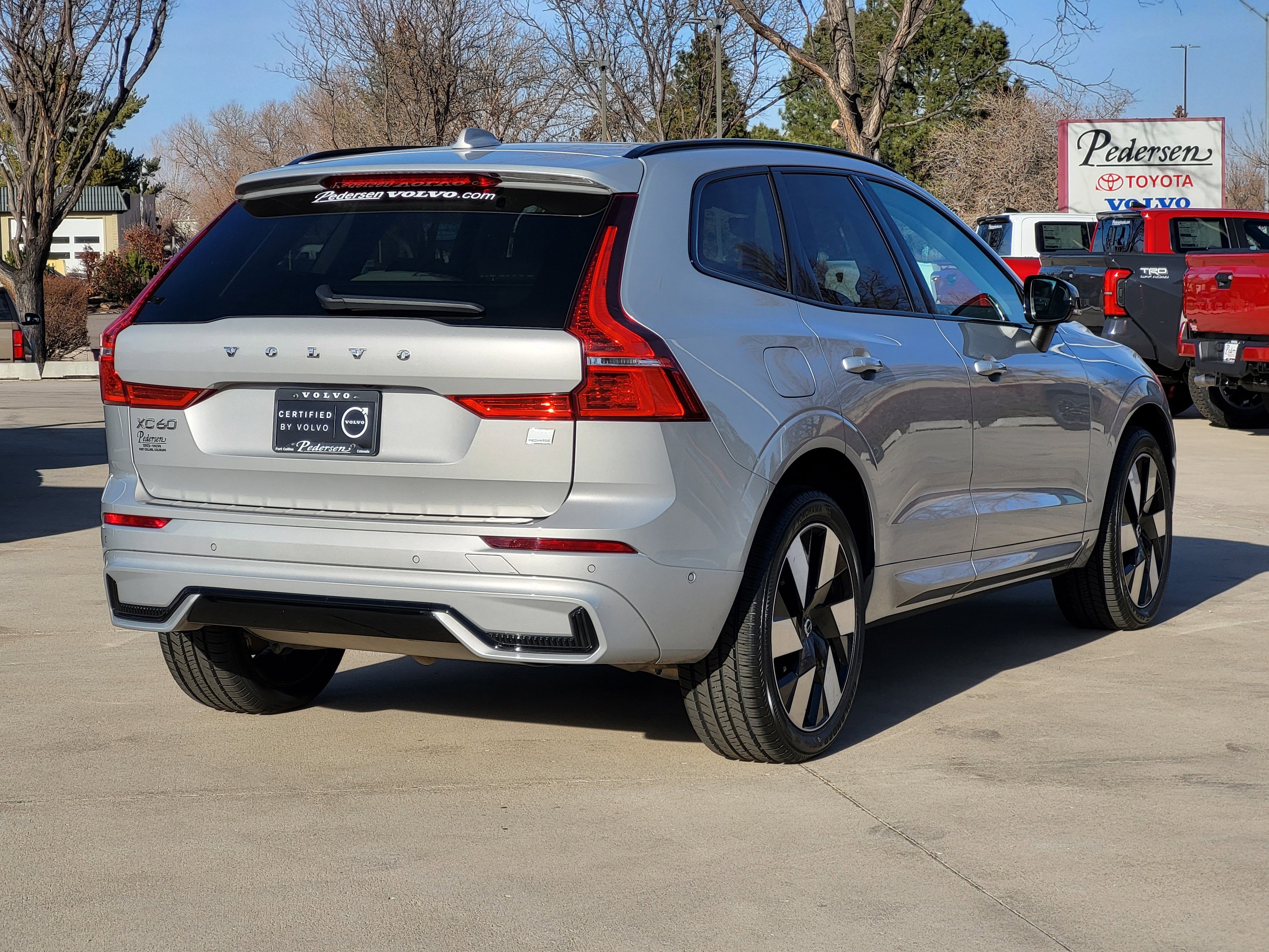 Certified 2024 Volvo XC60 T8 Plus w/ Protection Package Premier image 8