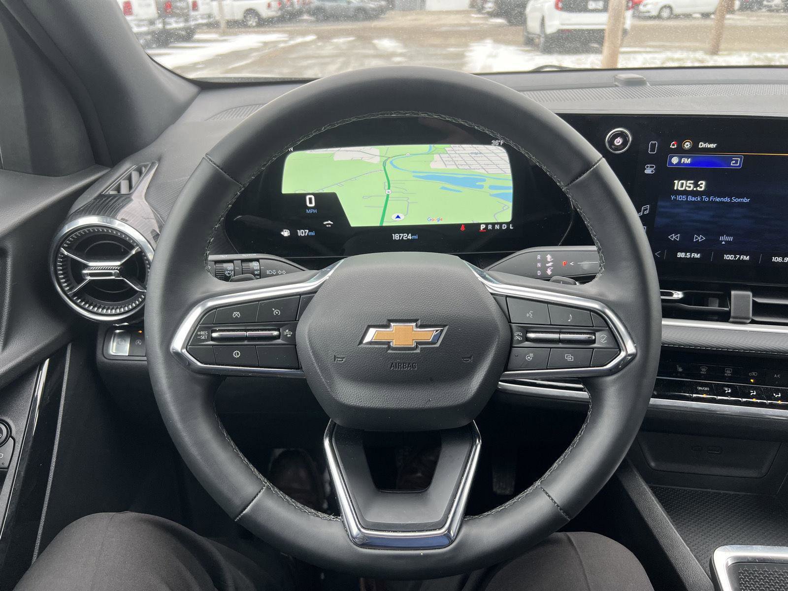 Used 2025 Chevrolet Equinox LT image 16