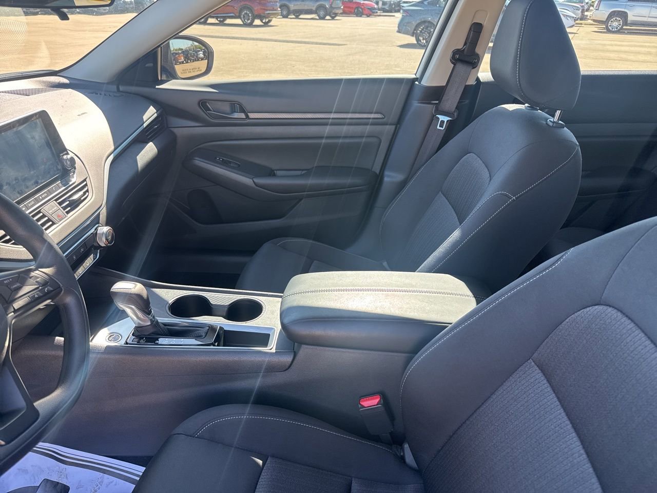 Used 2025 Nissan Altima 2.5 S image 44