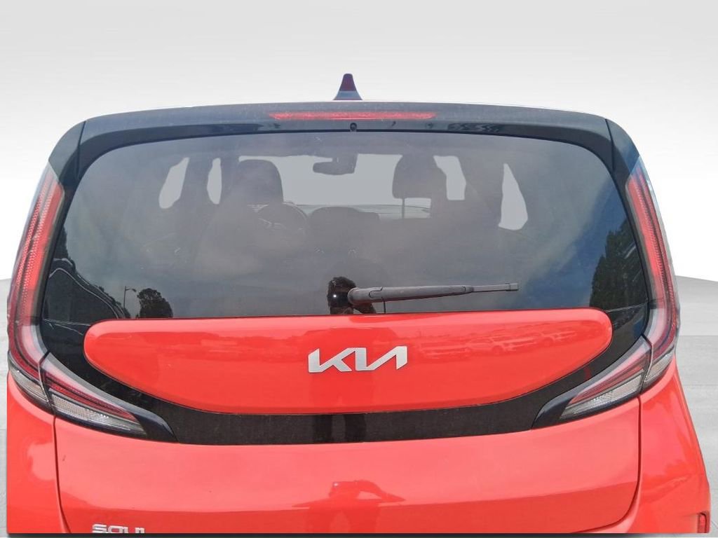 Used 2023 Kia Soul S image 9