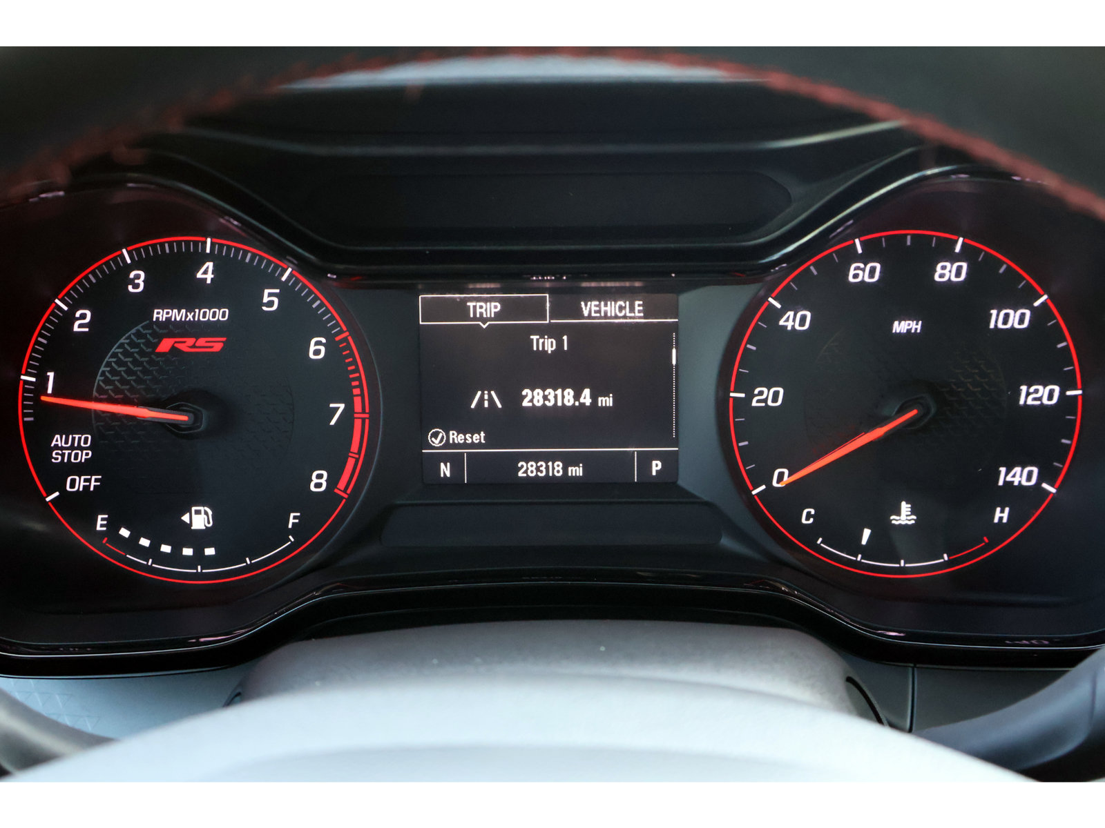 Used 2024 Chevrolet Trax RS FWD image 27