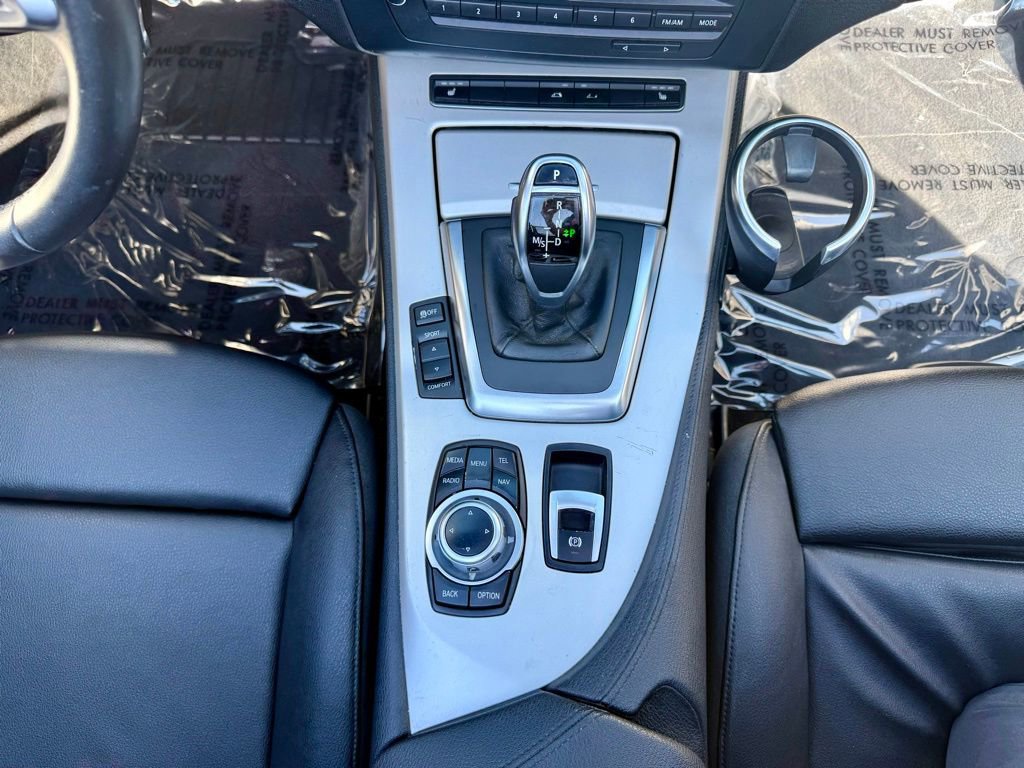 Used 2015 BMW Z4 sDrive28i image 15