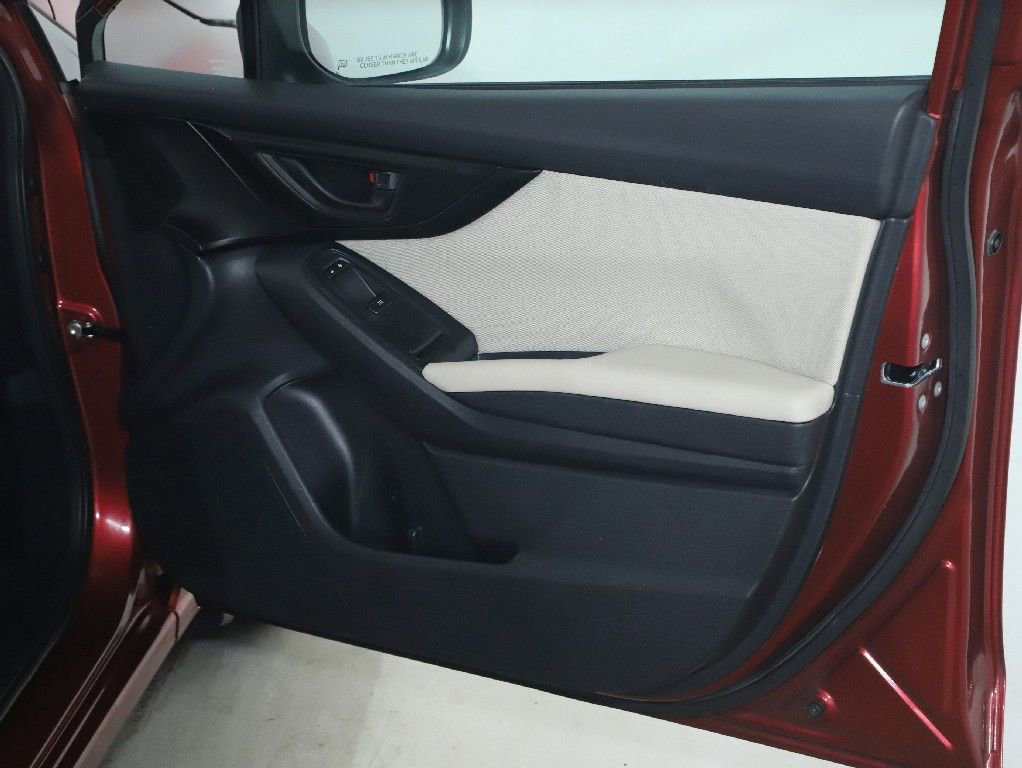 Used 2018 Subaru Impreza 2.0i Premium AWD/4WD image 33