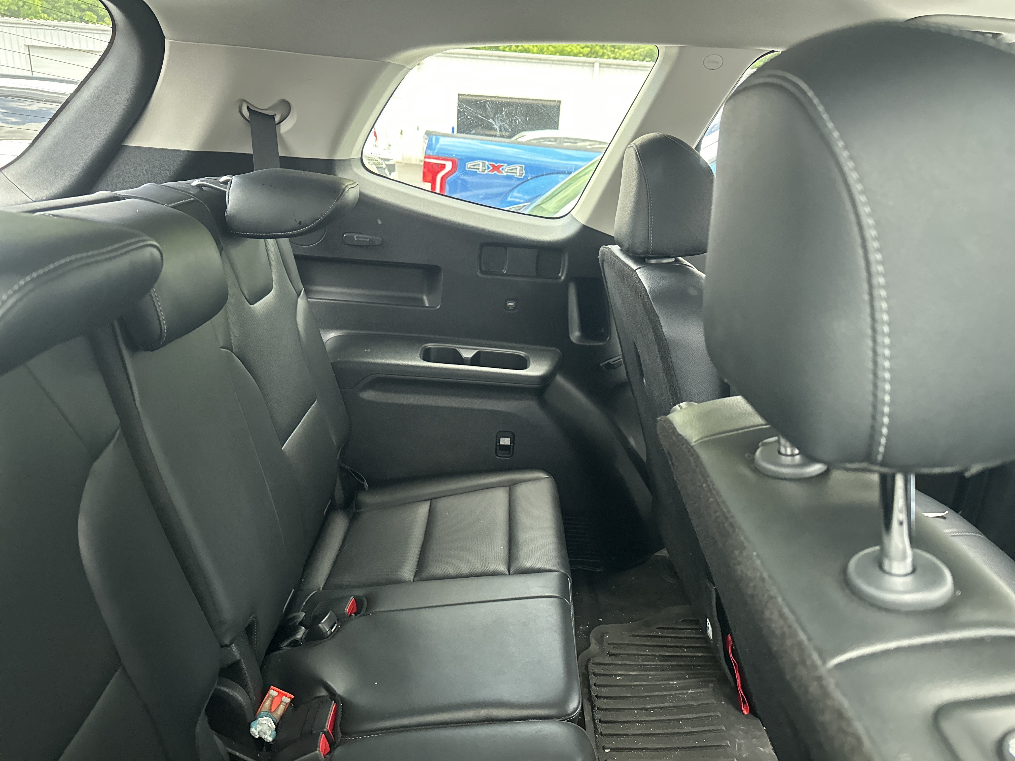 Used 2022 Kia Telluride EX w/ EX Premium Package AWD/4WD image 8