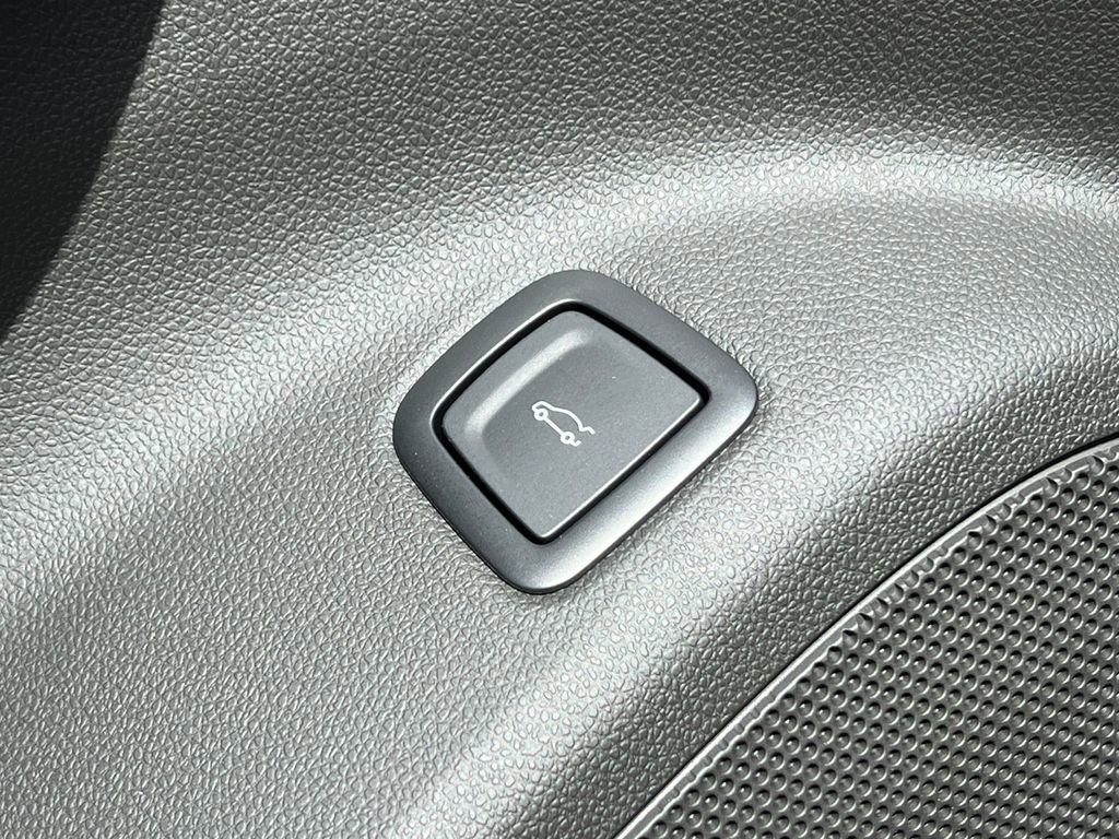 New 2026 Cadillac CT5 V AWD/4WD image 18