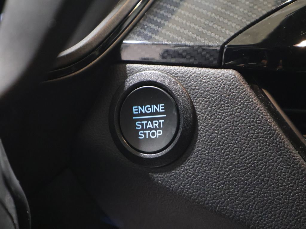 Used 2025 Ford Escape ST-Line image 23